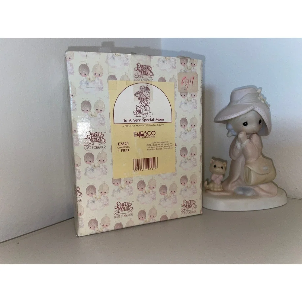 Precious Moments To A Very Special Mom Figurine E2824 Girl with Kitten 1984 Box - Picture 11 of 11
